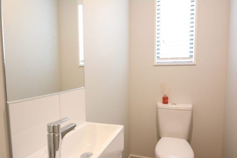 Photo of property in 6 Ardnave Lane, Broomfield, Christchurch, 8042