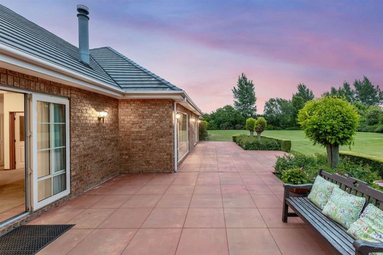 Photo of property in 518 Pound Road, Yaldhurst, Christchurch, 7676