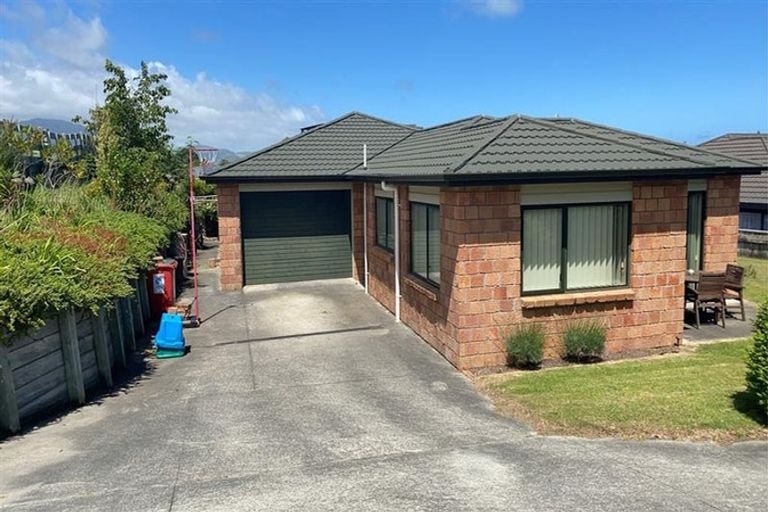 Photo of property in 30 Harry Shaw Way, Raumati South, Paraparaumu, 5032