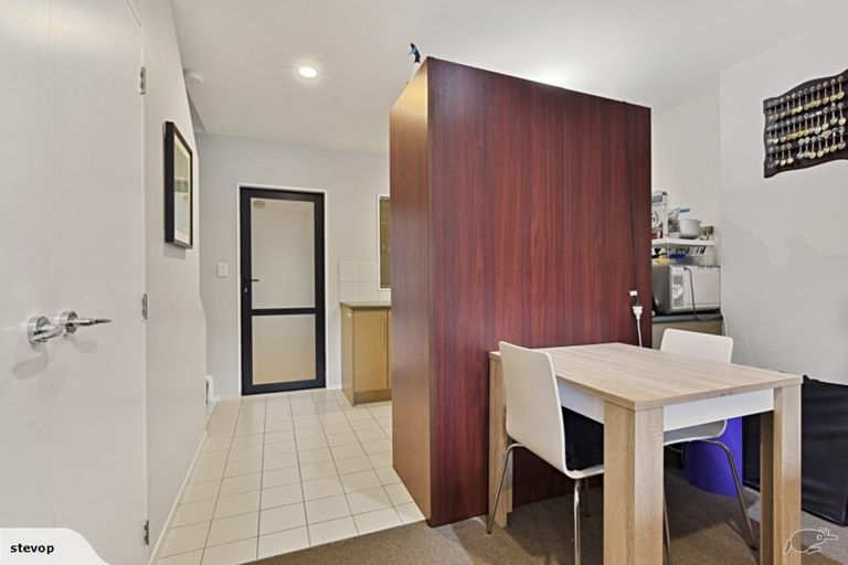 Photo of property in 329a Onehunga Mall, Onehunga, Auckland, 1061