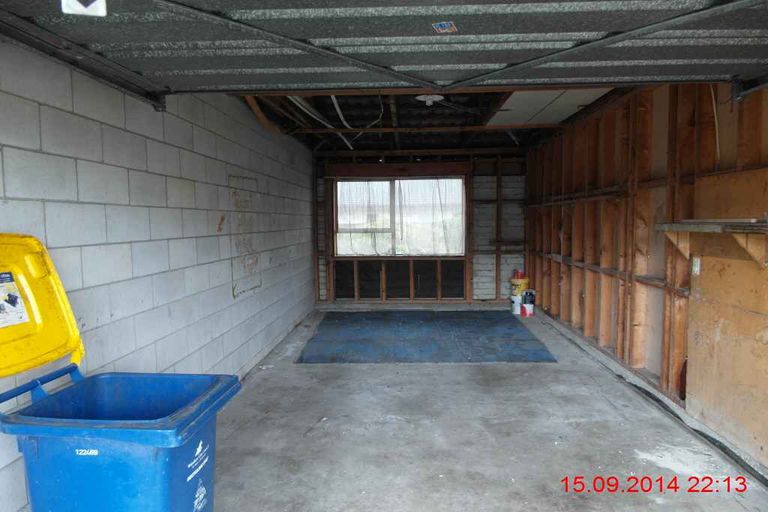 Photo of property in 1/65 Edmonton Road, Henderson, Auckland, 0612