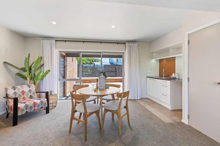 Photo of property in 170 Paremata Road, Paremata, Porirua, 5024