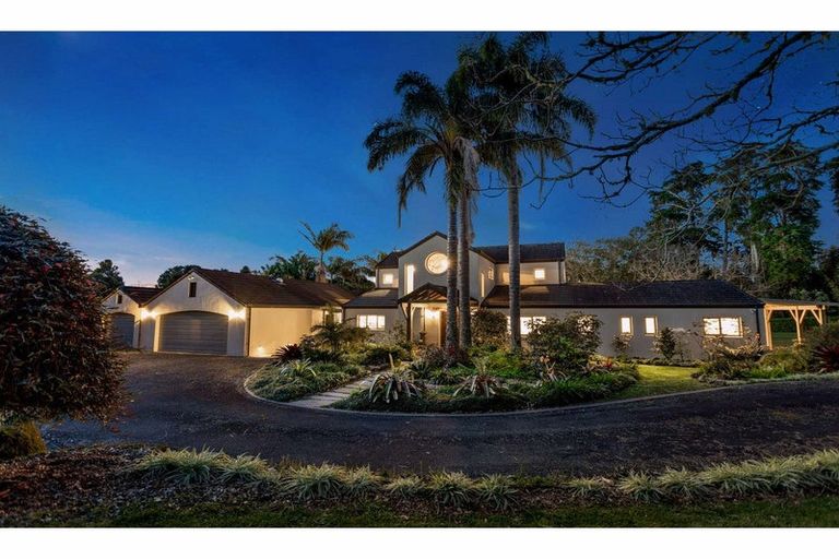 Photo of property in 424 Kerikeri Road, Kerikeri, 0230