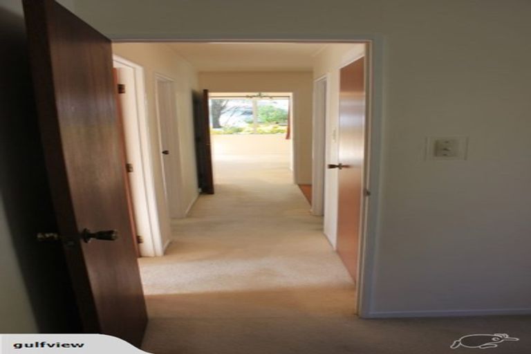 Photo of property in 1/34 Matipo Road, Mairangi Bay, Auckland, 0630