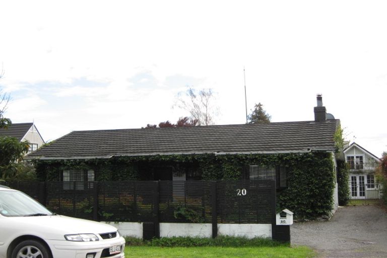 Photo of property in 20a Middle Road, Havelock North, 4130