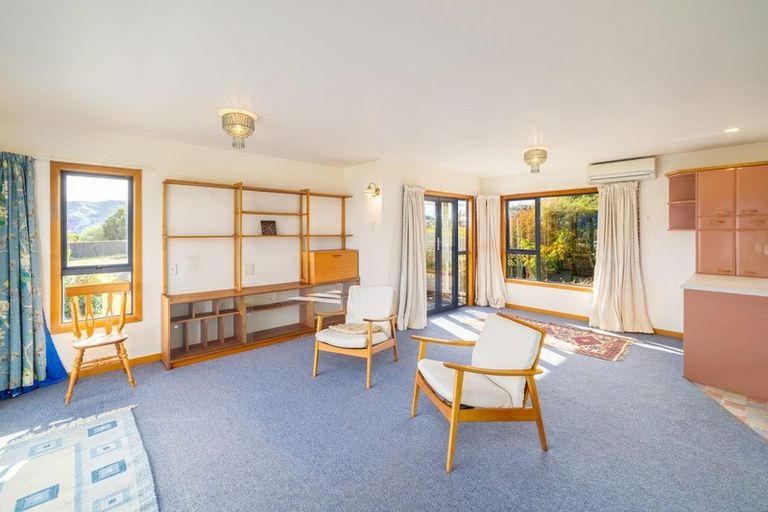 Photo of property in 11 James Drive, Diamond Harbour, Lyttelton, 8971