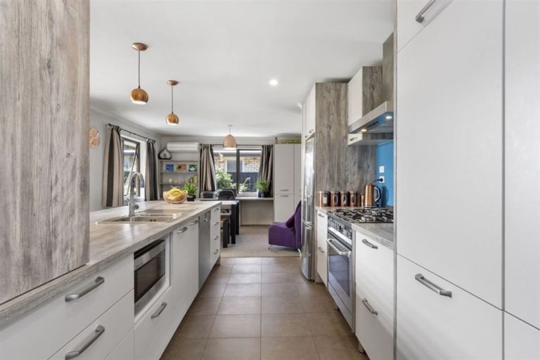 Photo of property in 10 Stamford Place, Ohauiti, Tauranga, 3112