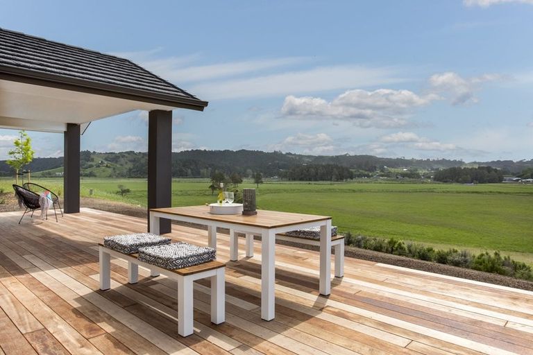 Photo of property in 6 Awatiro Drive, Kaukapakapa, 0871