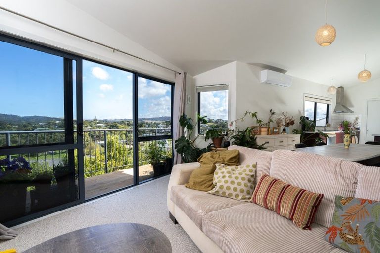 Photo of property in 25l Violet Street, Raglan, 3225