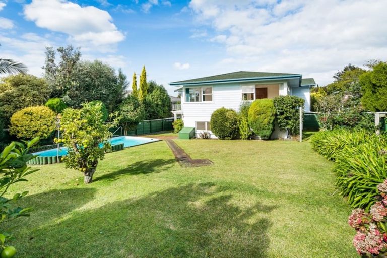 Photo of property in 12 Marywil Crescent, Hillcrest, Auckland, 0627