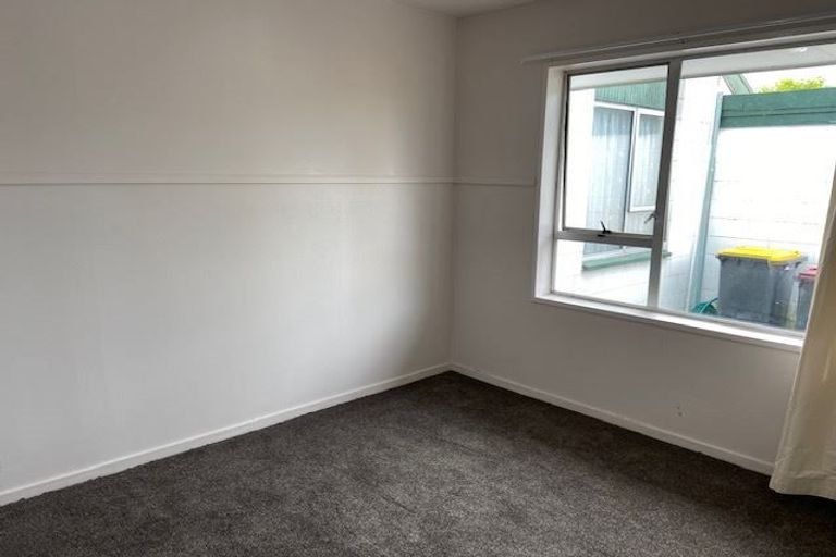 Photo of property in 2/287 Main South Road, Hornby, Christchurch, 8042