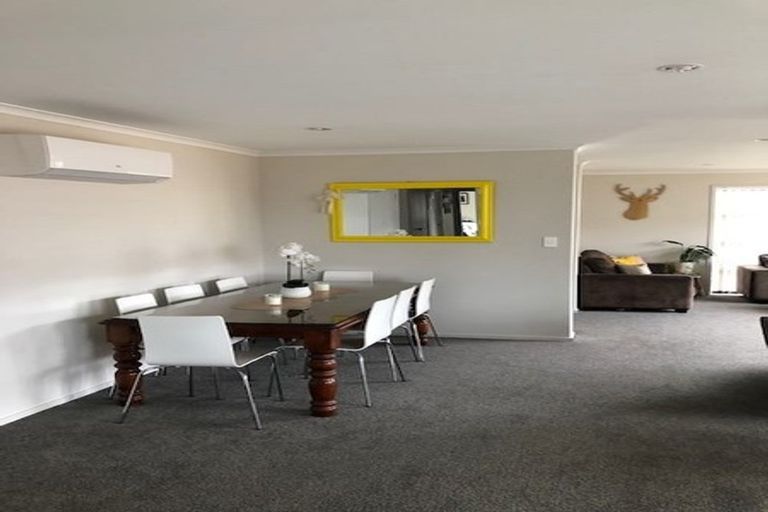 Photo of property in 52 Fairfax Crescent, Pyes Pa, Tauranga, 3112