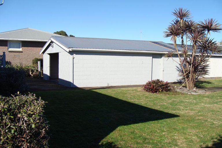 Photo of property in 25 Battiscombe Terrace, Waitara, 4320