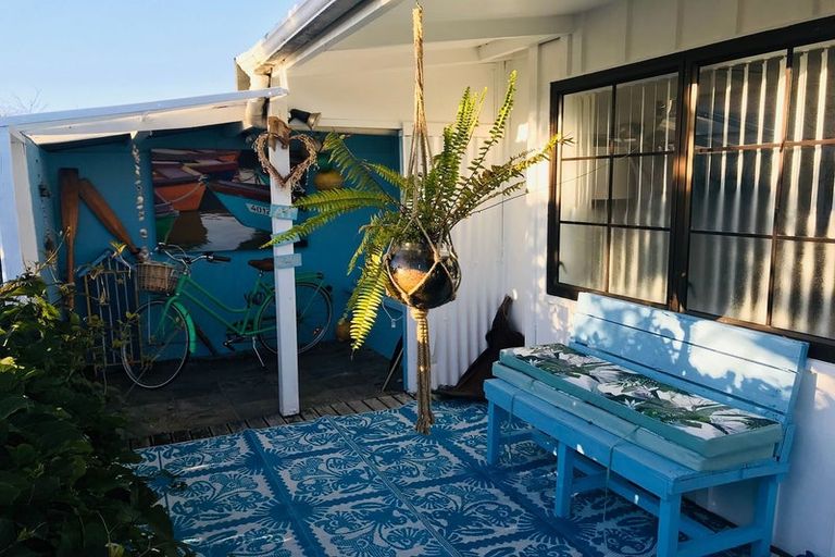 Photo of property in 145 Brightside Road, Stanmore Bay, Whangaparaoa, 0932