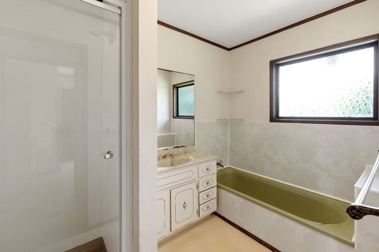 Photo of property in 21 Squirrel Lane, Browns Bay, Auckland, 0630