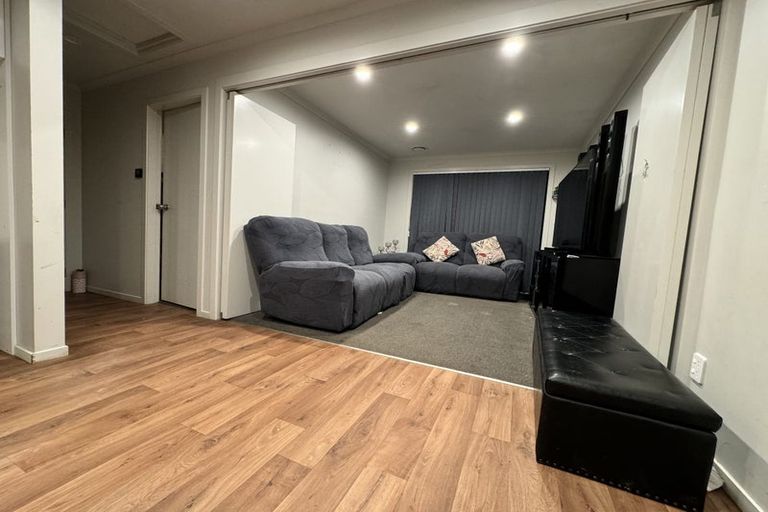 Photo of property in 171a Waddington Drive, Naenae, Lower Hutt, 5011