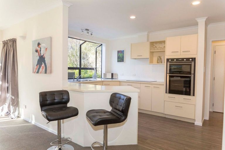 Photo of property in 97 Adelaide Road, Dannevirke, 4930