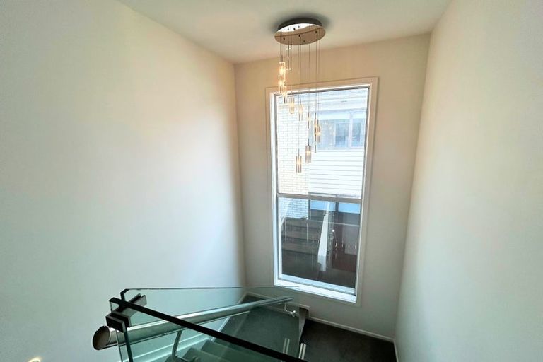 Photo of property in 15 Rohi Place, Flat Bush, Auckland, 2019