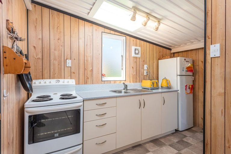 Photo of property in 36 Keppel Street, New Brighton, Christchurch, 8083