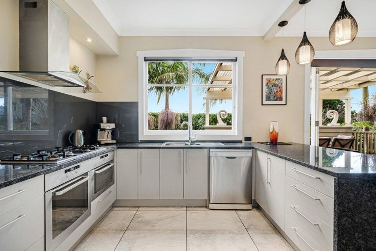 Photo of property in 23 Trigg Road, Huapai, Kumeu, 0810