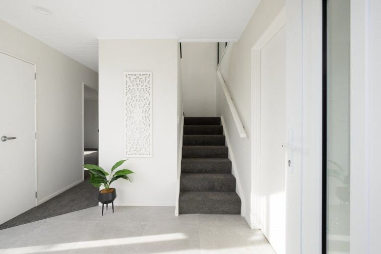 Photo of property in 8a Dysart Road, Otumoetai, Tauranga, 3110