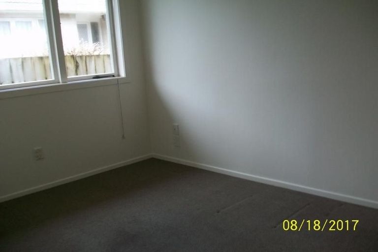 Photo of property in 33a Titoki Street, Te Atatu Peninsula, Auckland, 0610