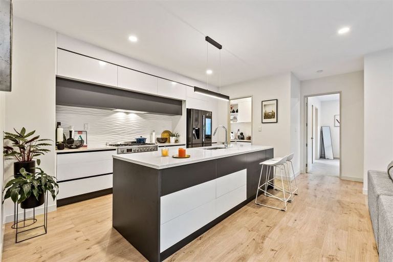 Photo of property in 5 Mccaw Avenue, Whenuapai, Auckland, 0618