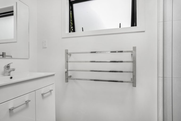 Photo of property in 24 Mareretu Avenue, Patumahoe, Pukekohe, 2679