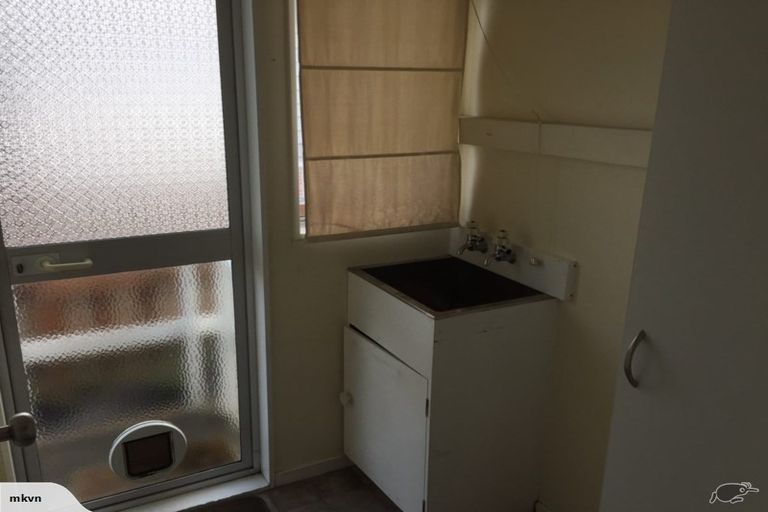 Photo of property in 1/14 Plunket Avenue, Petone, Lower Hutt, 5012