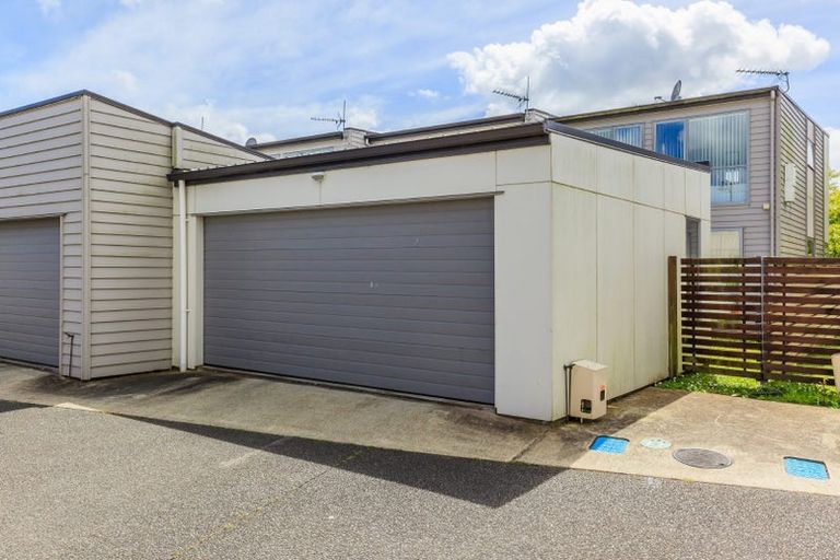 Photo of property in 14 Kauri Drive, Takanini, 2112