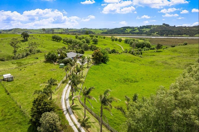 Photo of property in 107 Harataua Road, Port Albert, Wellsford, 0973