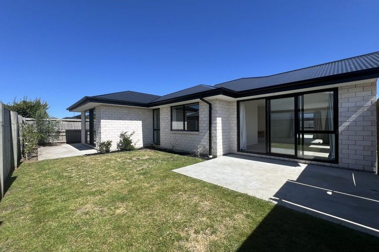 Photo of property in 19 Batchelor Place, Kaiapoi, 7630