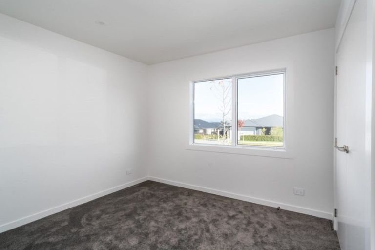 Photo of property in 8 Marabou Crescent, Nukuhau, Taupo, 3330