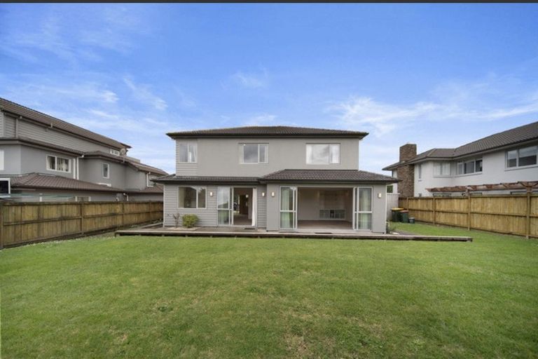 Photo of property in 44 Toscana Drive, Karaka, Papakura, 2113