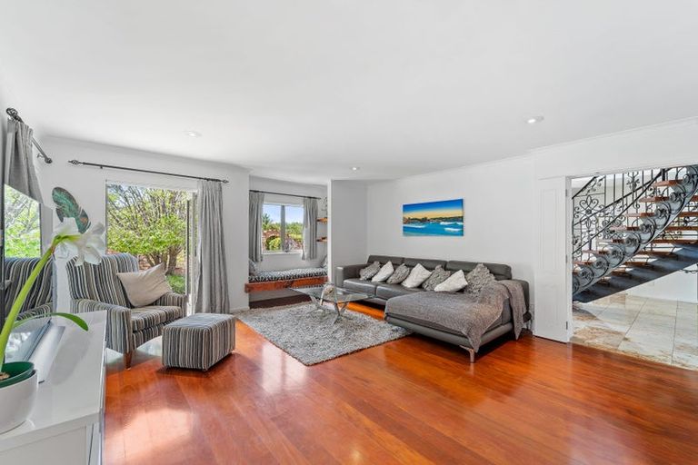 Photo of property in 15 Whale Cove, Stanmore Bay, Whangaparaoa, 0932