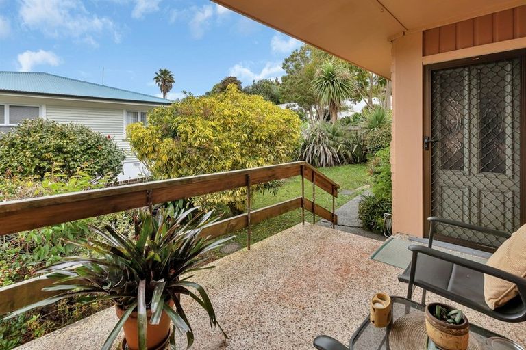 Photo of property in 59 Kauika Road West, Avenues, Whangarei, 0110
