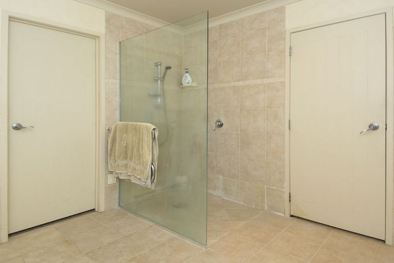 Photo of property in 62 Grantston Drive, Pyes Pa, Tauranga, 3112