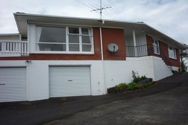 Photo of property in 19 Rodney Street, Howick, Auckland, 2014