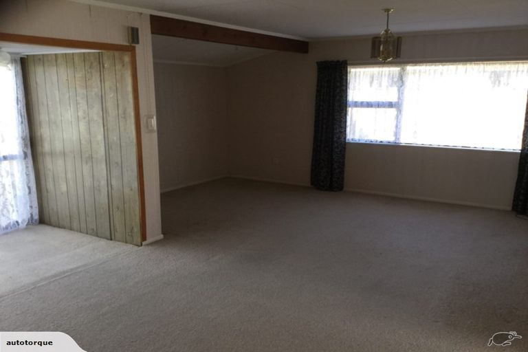 Photo of property in 5 Charisma Court, Kelvin Grove, Palmerston North, 4414