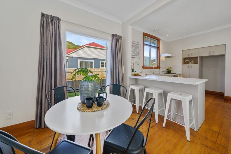 Photo of property in 59 Riverside Drive, Waiwhetu, Lower Hutt, 5010