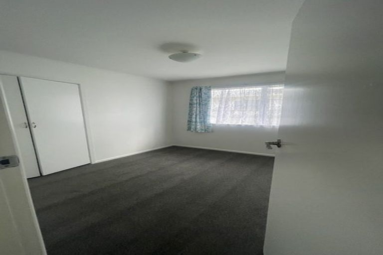 Photo of property in 20 Robson Street, Stokes Valley, Lower Hutt, 5019