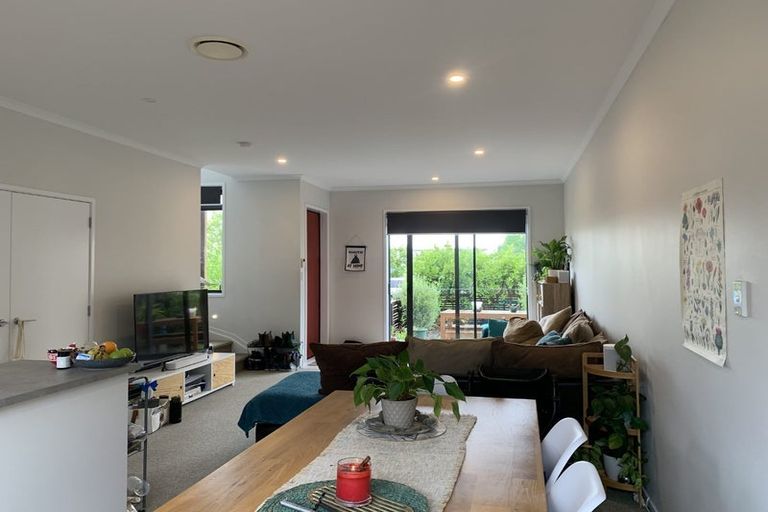 Photo of property in 27 Saltmarsh Road, Hobsonville, Auckland, 0616