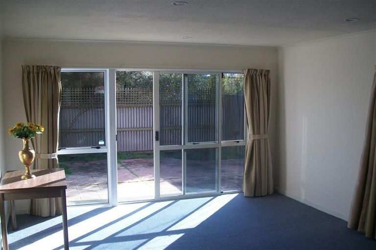 Photo of property in 2/101 Tomes Road, St Albans, Christchurch, 8052