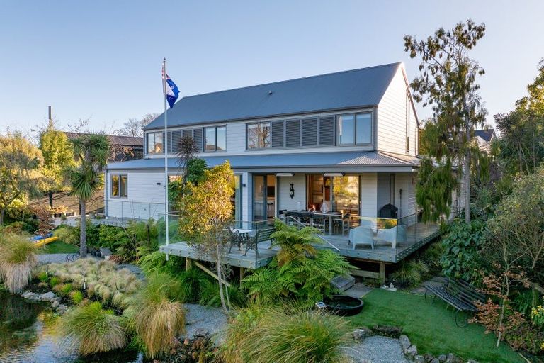 Photo of property in 12 Clifford Avenue, Merivale, Christchurch, 8014