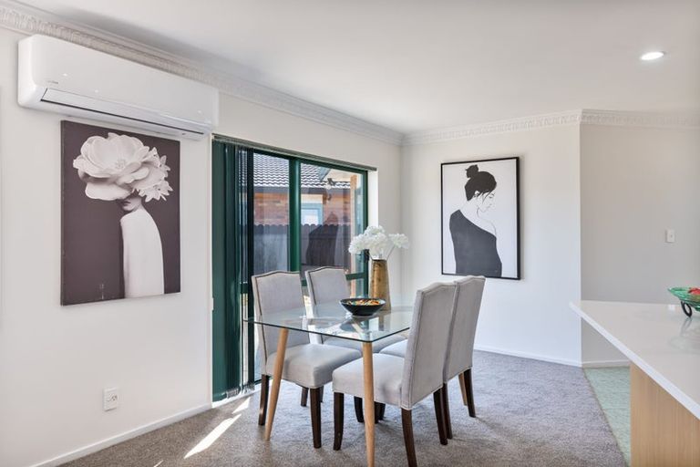 Photo of property in 29 Greenberry Drive, Ranui, Auckland, 0612