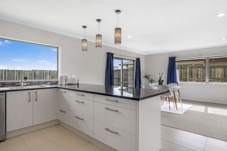 Photo of property in 39 Carroll Place, Owhata, Rotorua, 3010