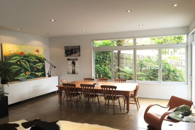 Photo of property in 50 Aberdeen Road, Campbells Bay, Auckland, 0620