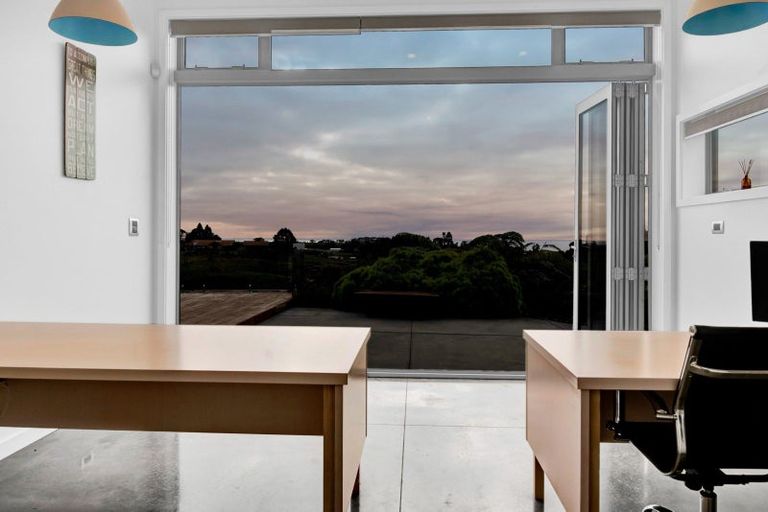 Photo of property in 11 Wilson Road, Urenui, 4375