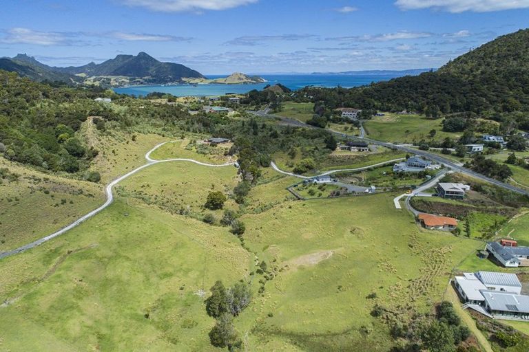 Photo of property in 2125 Whangarei Heads Road, Whangarei Heads, 0174