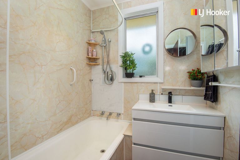 Photo of property in 4a Alexander Street, Abbotsford, Dunedin, 9018